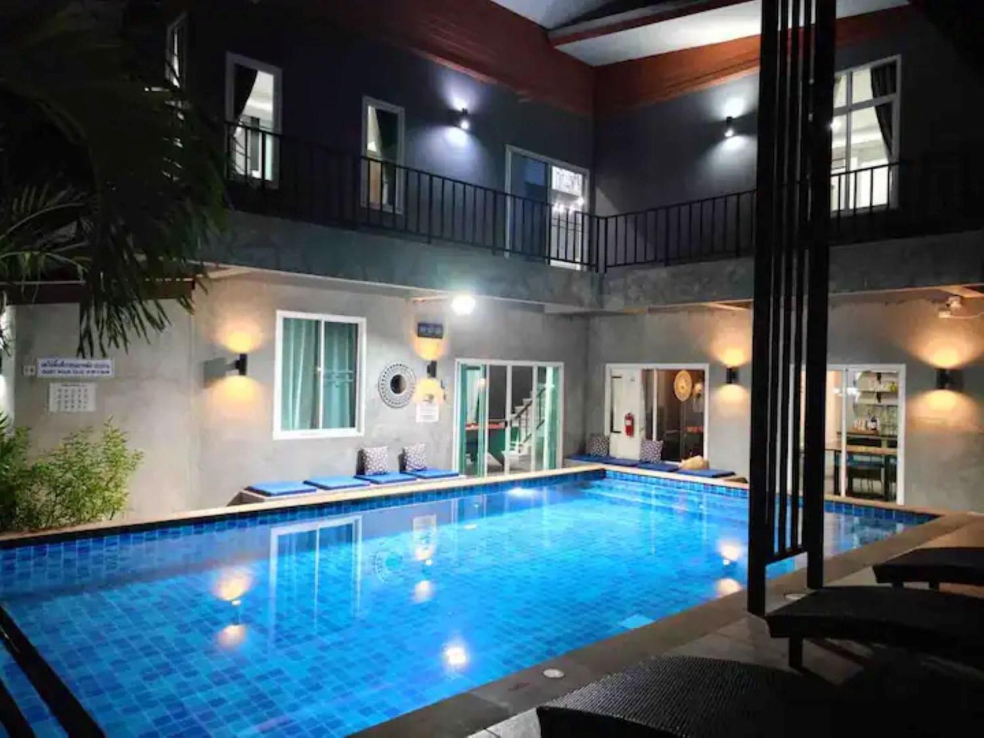 Villa Rajapruek Entire 3 Villas 7 Bedrooms Near Airport شيانغ ماي المظهر الخارجي الصورة